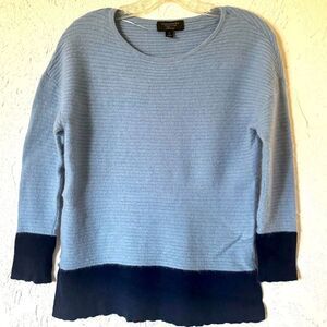 Cashmere Charter Club Luxury Bue Knit Two-Toned Crewneck Sweater